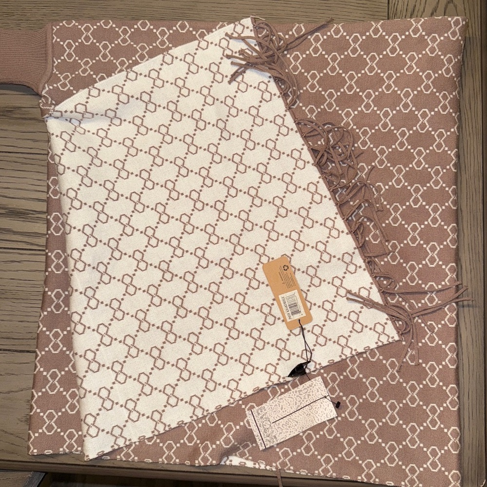 Odiva Reversible Brown and Cream Patterned Scarf